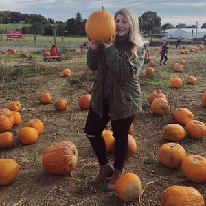 Meet your Posher, Alisha